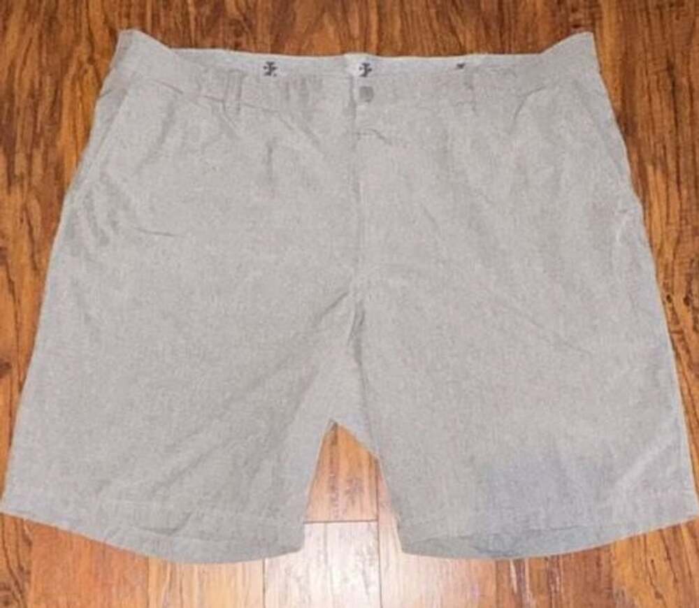IZOD Saltwater Stretch Shorts Size 44 10.5 Gray